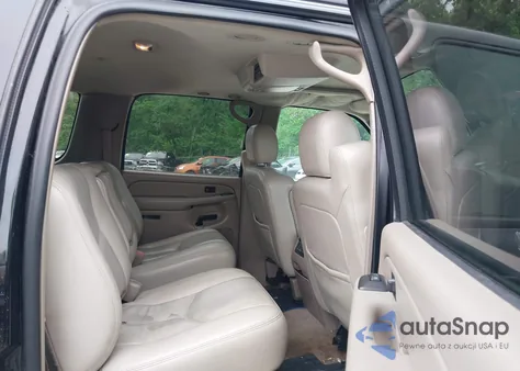 2006 Chevrolet Suburban 1500 Lt z USA, uszkodzony, nr VIN 3GNFK16Z56G129802